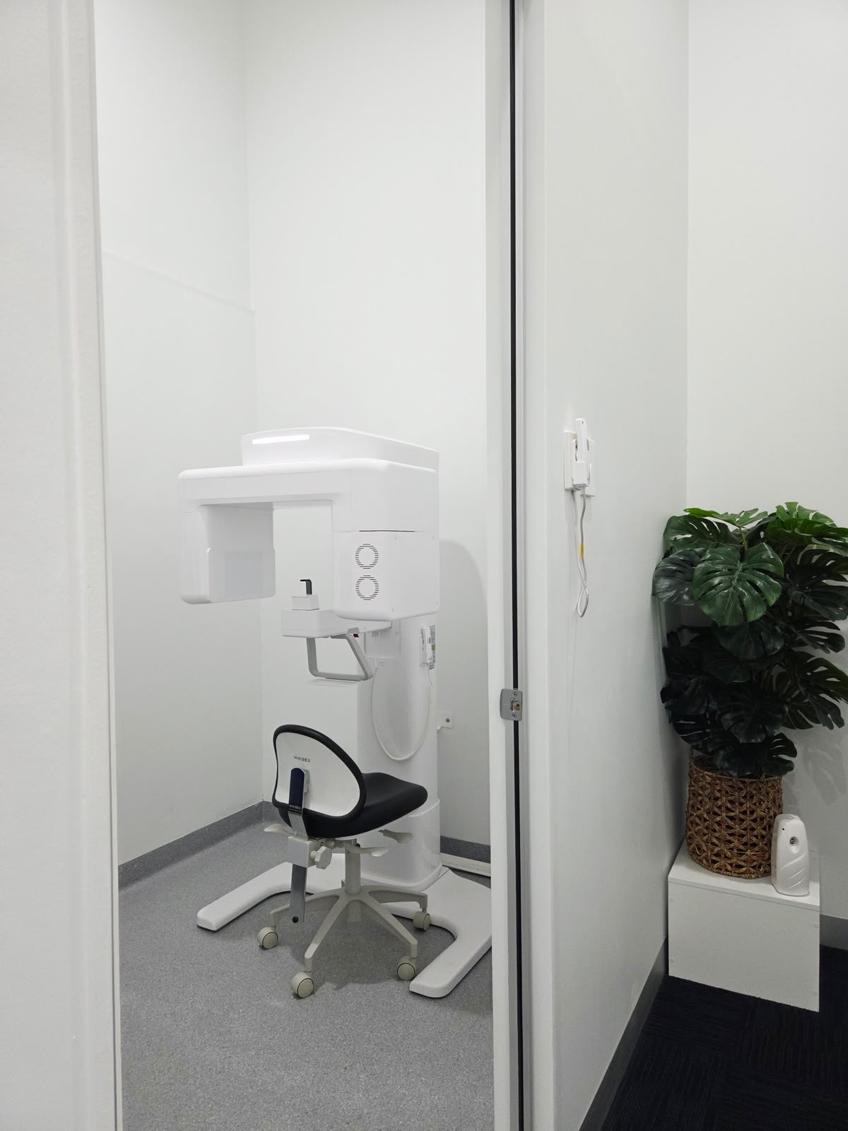Modern dental treatment suite at Warnbro Smile
